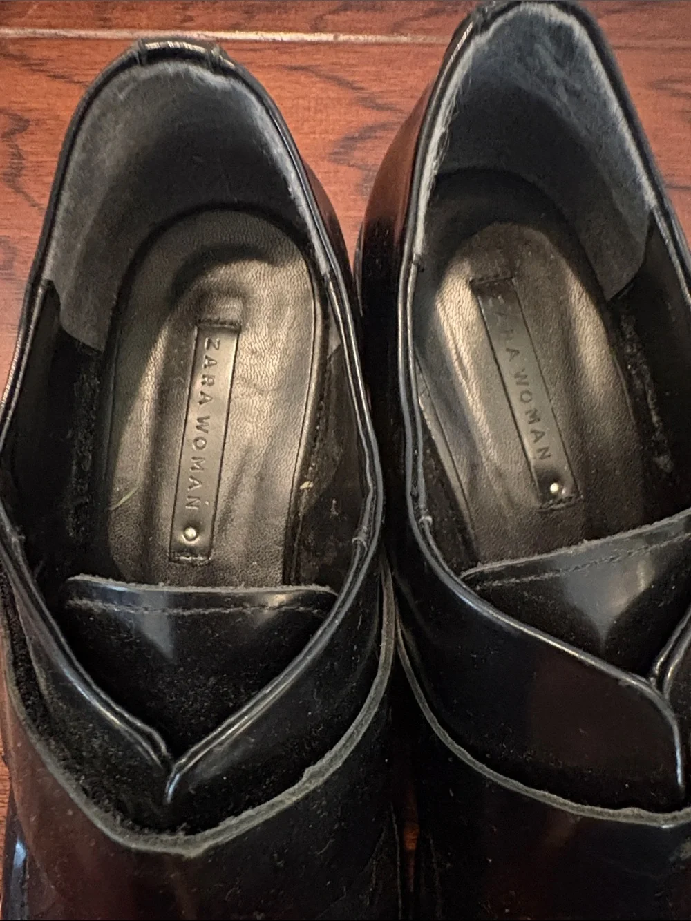 Women’s Black Leather Slip-On Dress Shoes